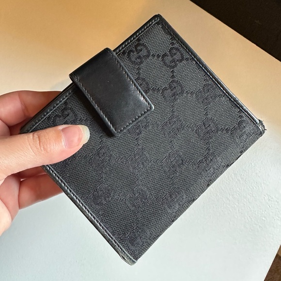 Gucci Compact Wallet - Picture 7 of 12
